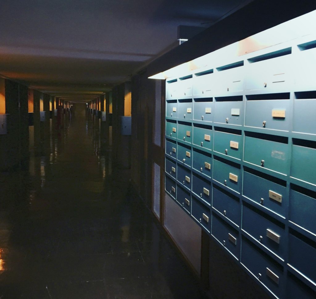 How can I erase my criminal record usa